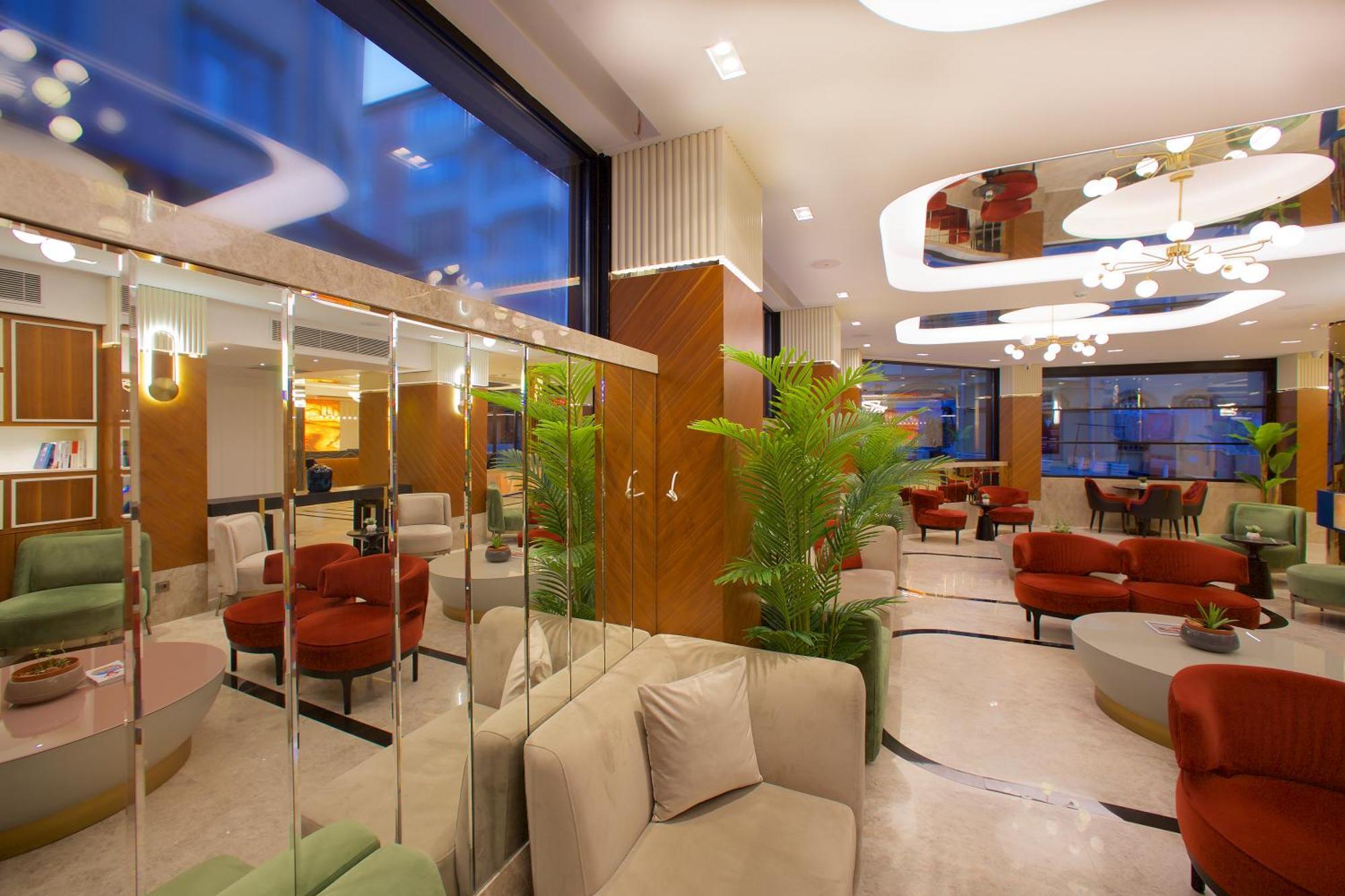 Hotel Eyfel