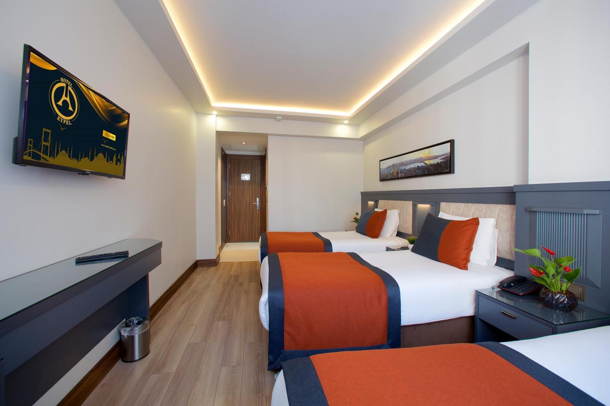 Hotel Eyfel 3*