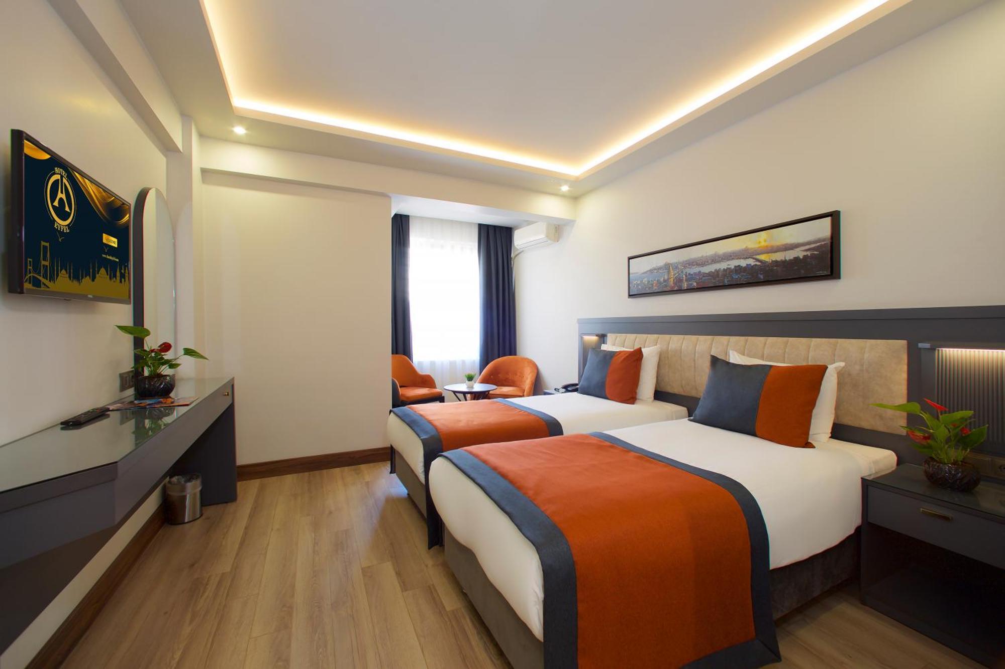 Eyfel Hotel 3*