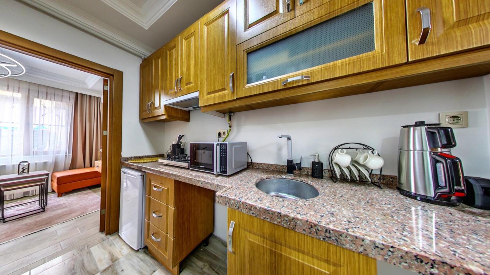 Aparthotel Denis Suit Apart