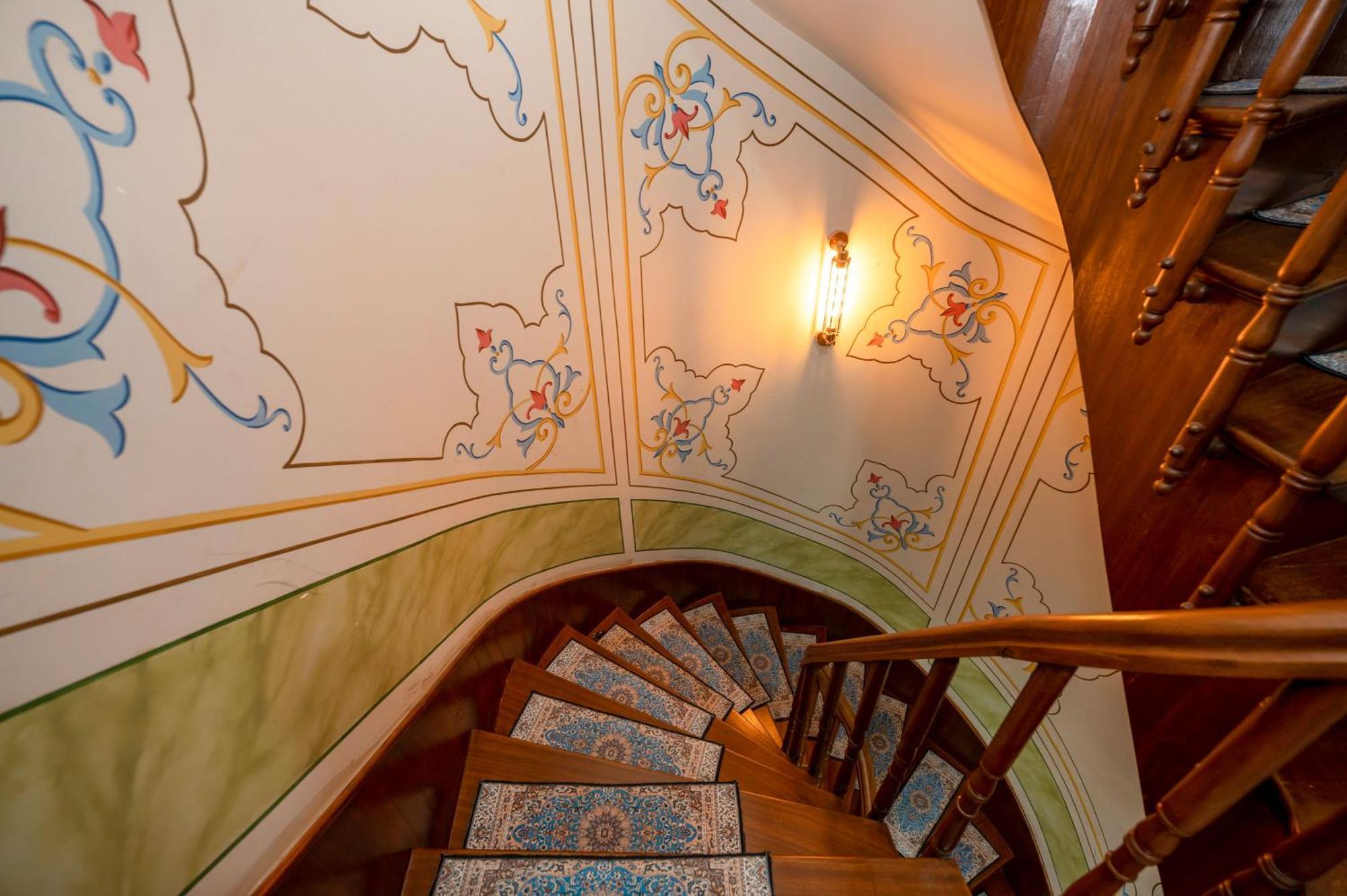 Valeria Antique 1892 Hotel