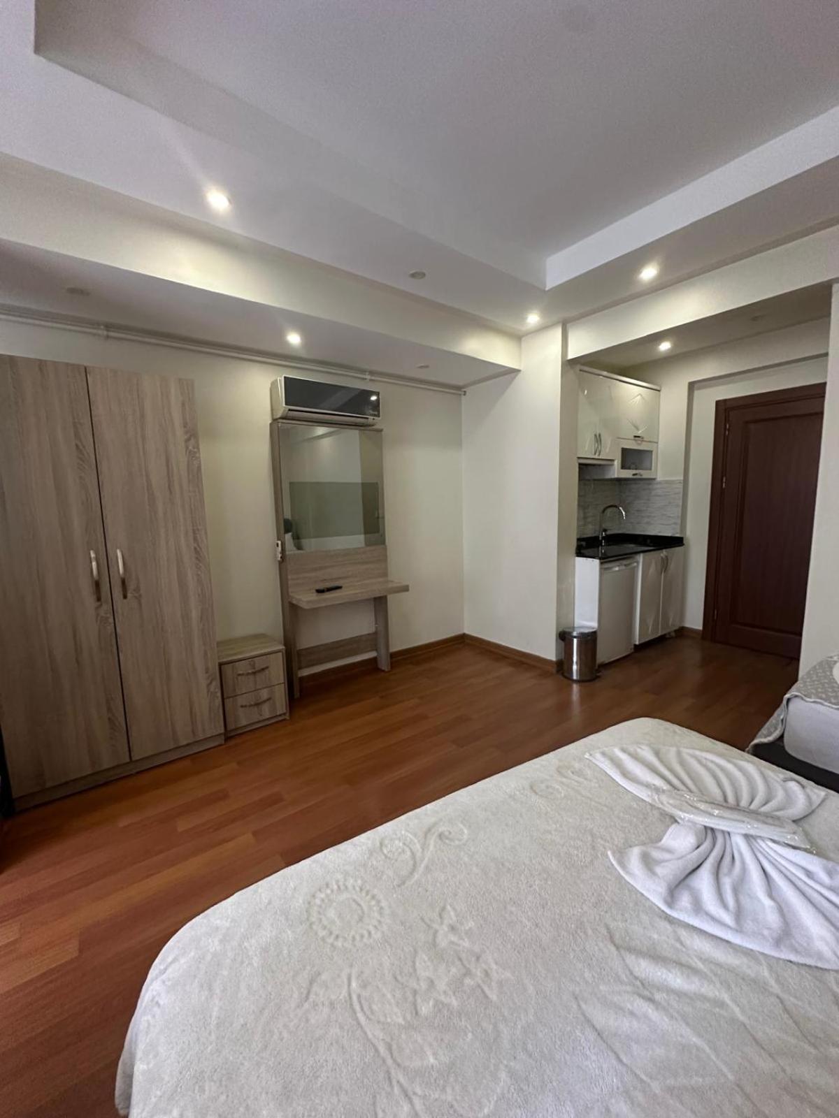 Birinci Aparthotel 3*