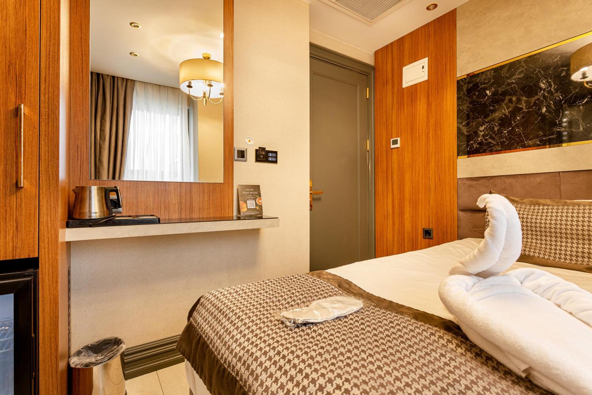 Santra 2* İstanbul