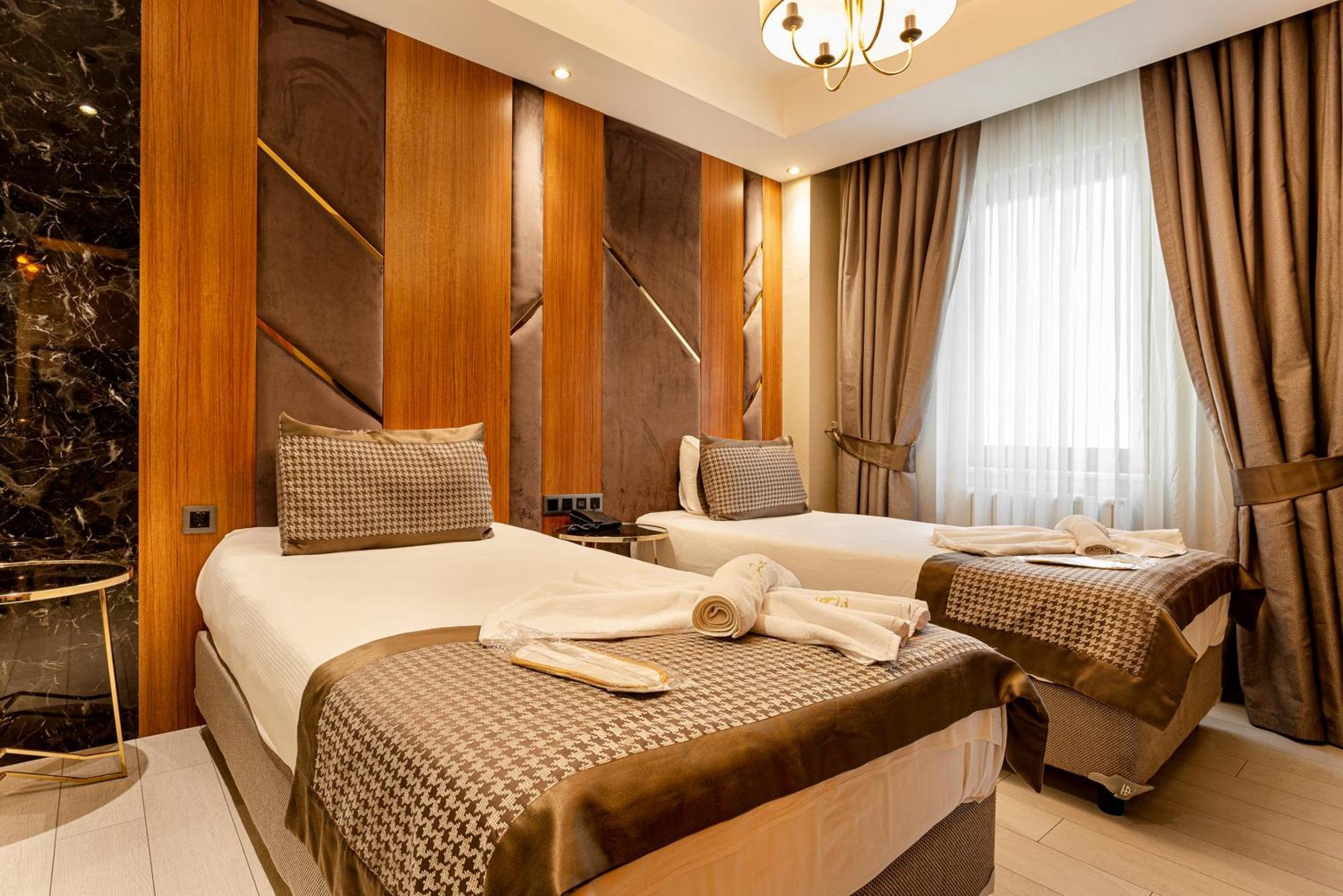 Santra 2* İstanbul