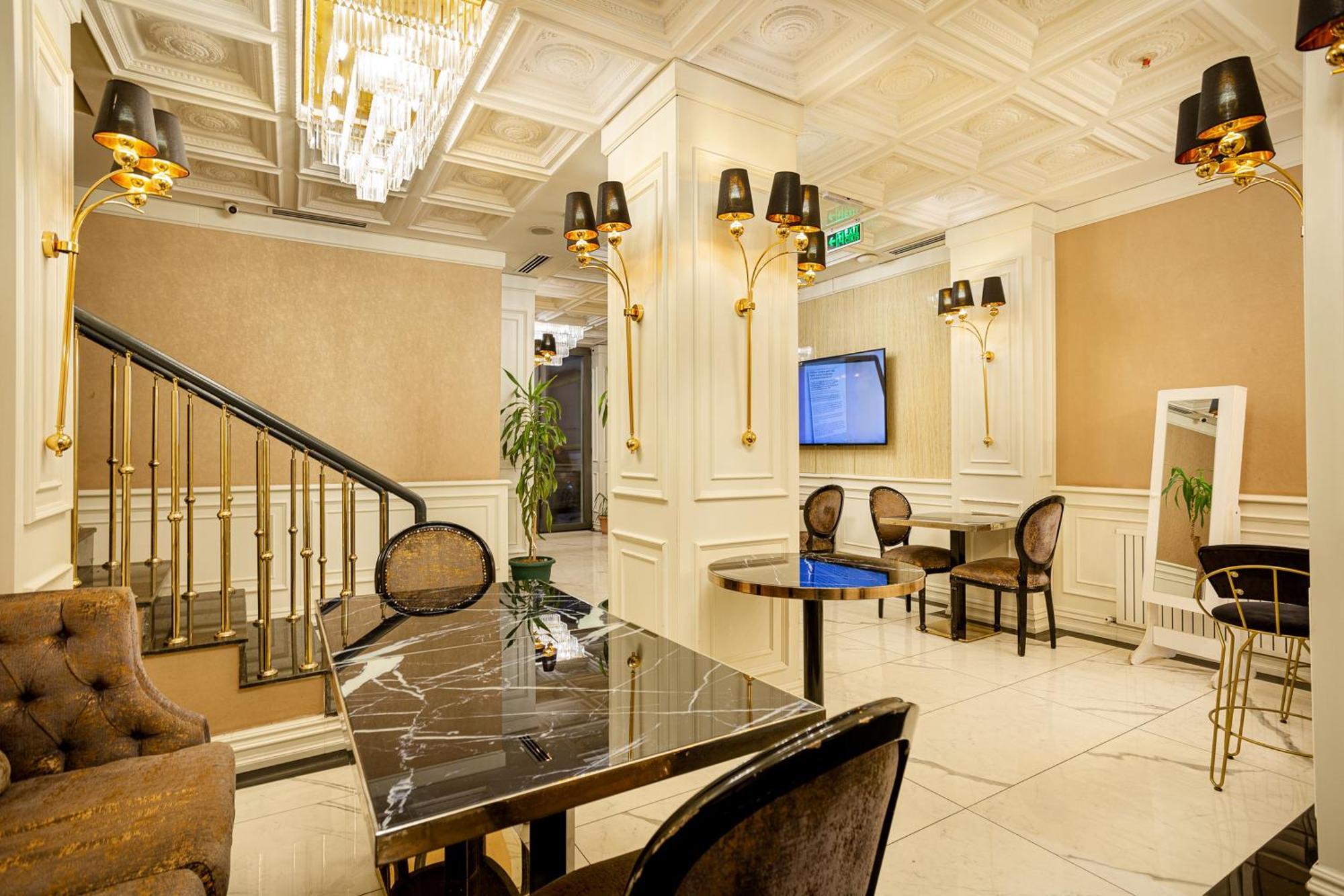 Otel Santra 2*
