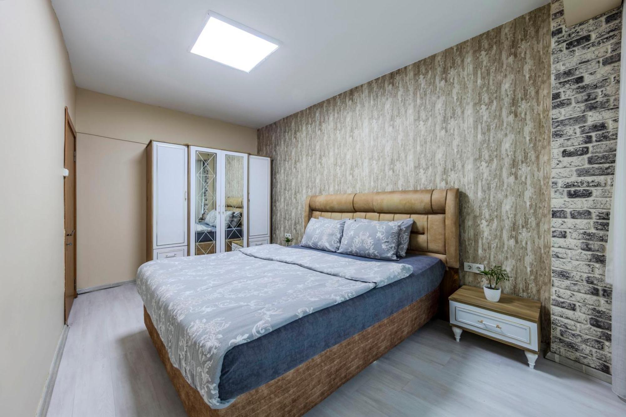 Palas 12 Apartment *