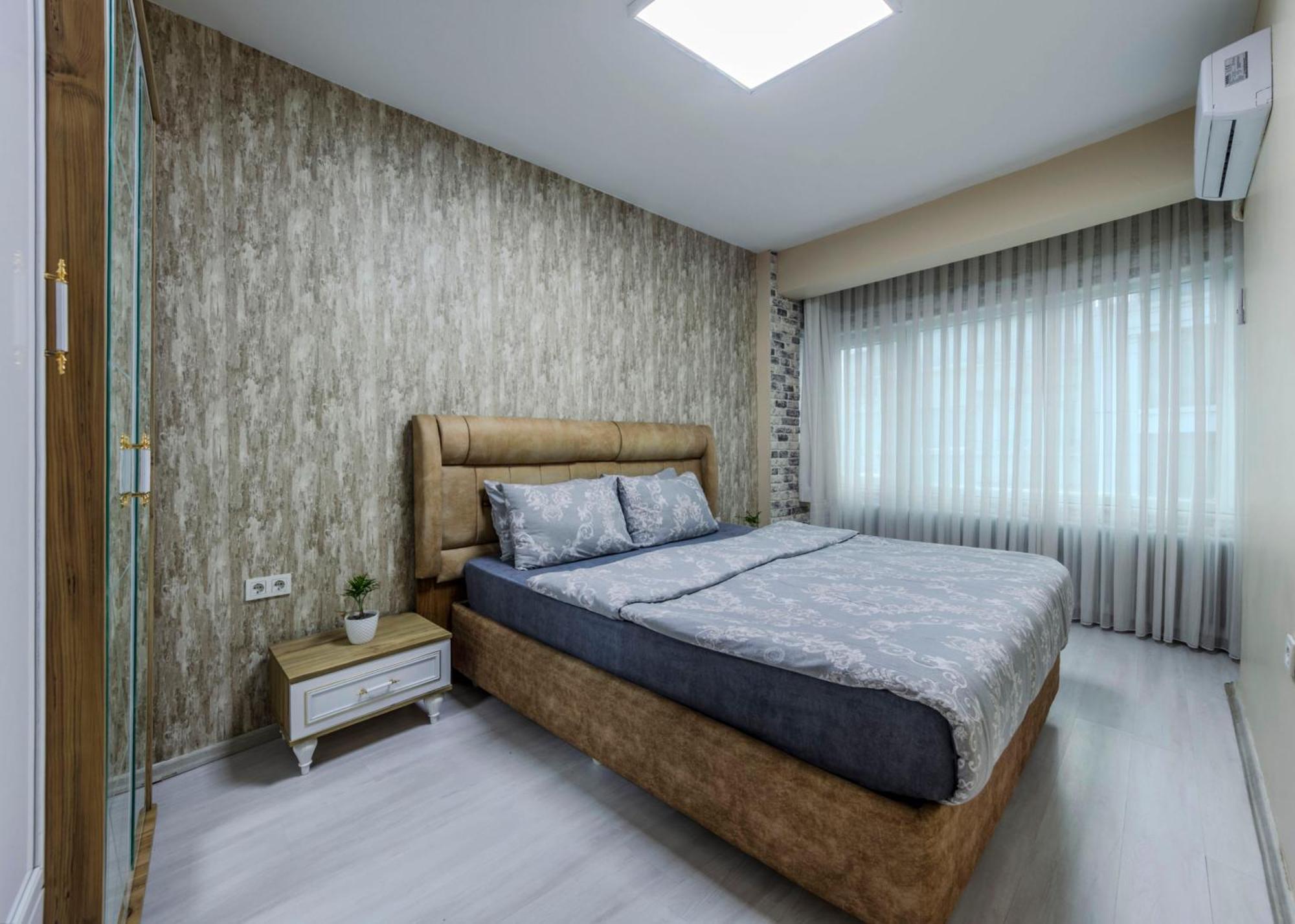Palas 12 Apartment *