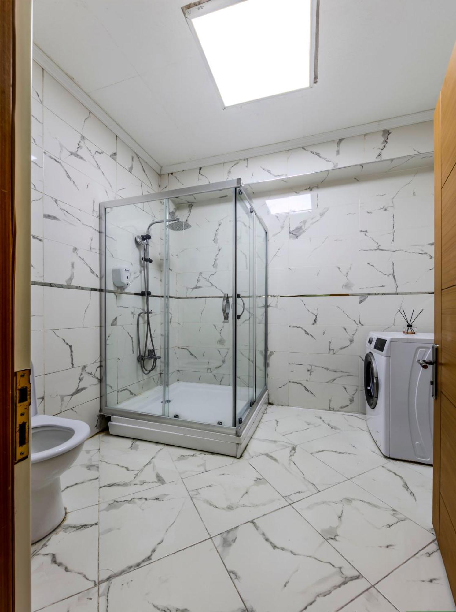 Apartment Palas 12 *