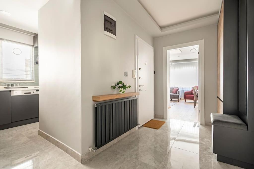 Tomtom House Centre Location * Istanbul