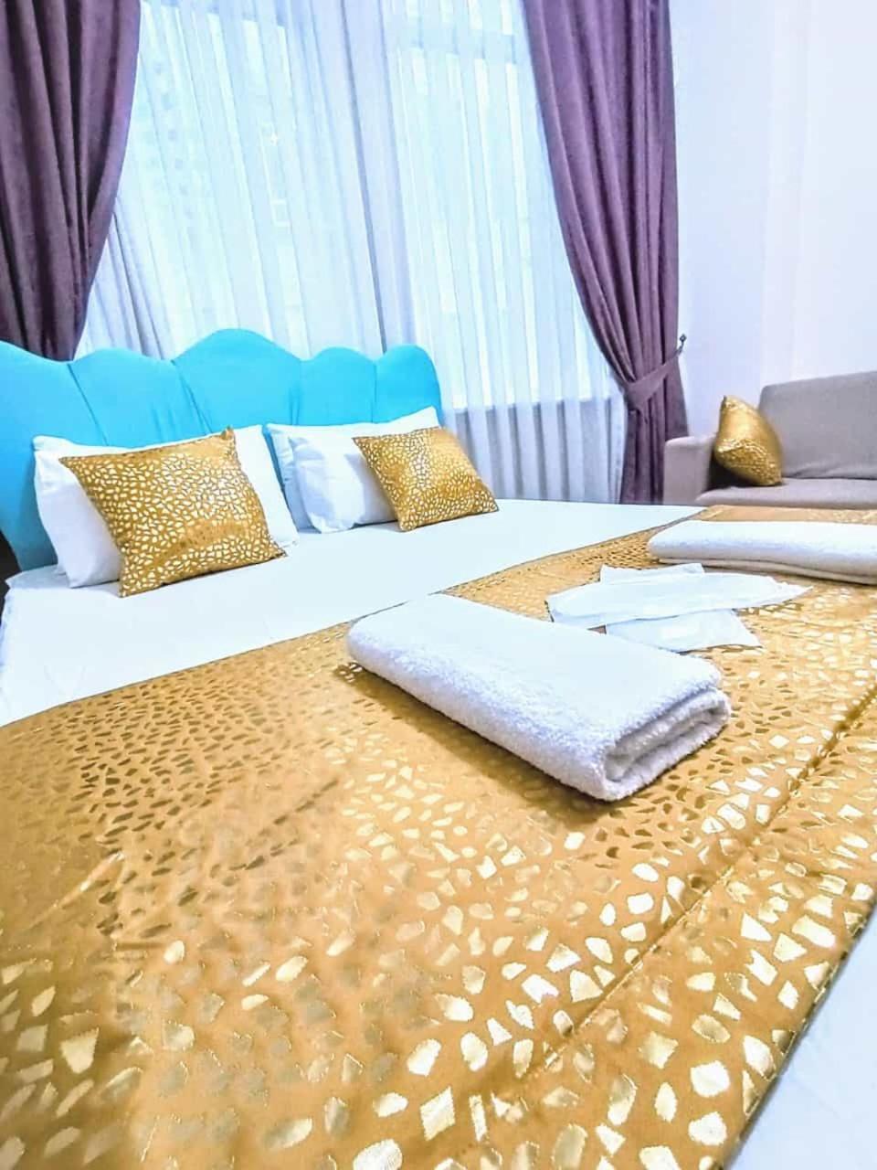 Nevizade * Istanbul