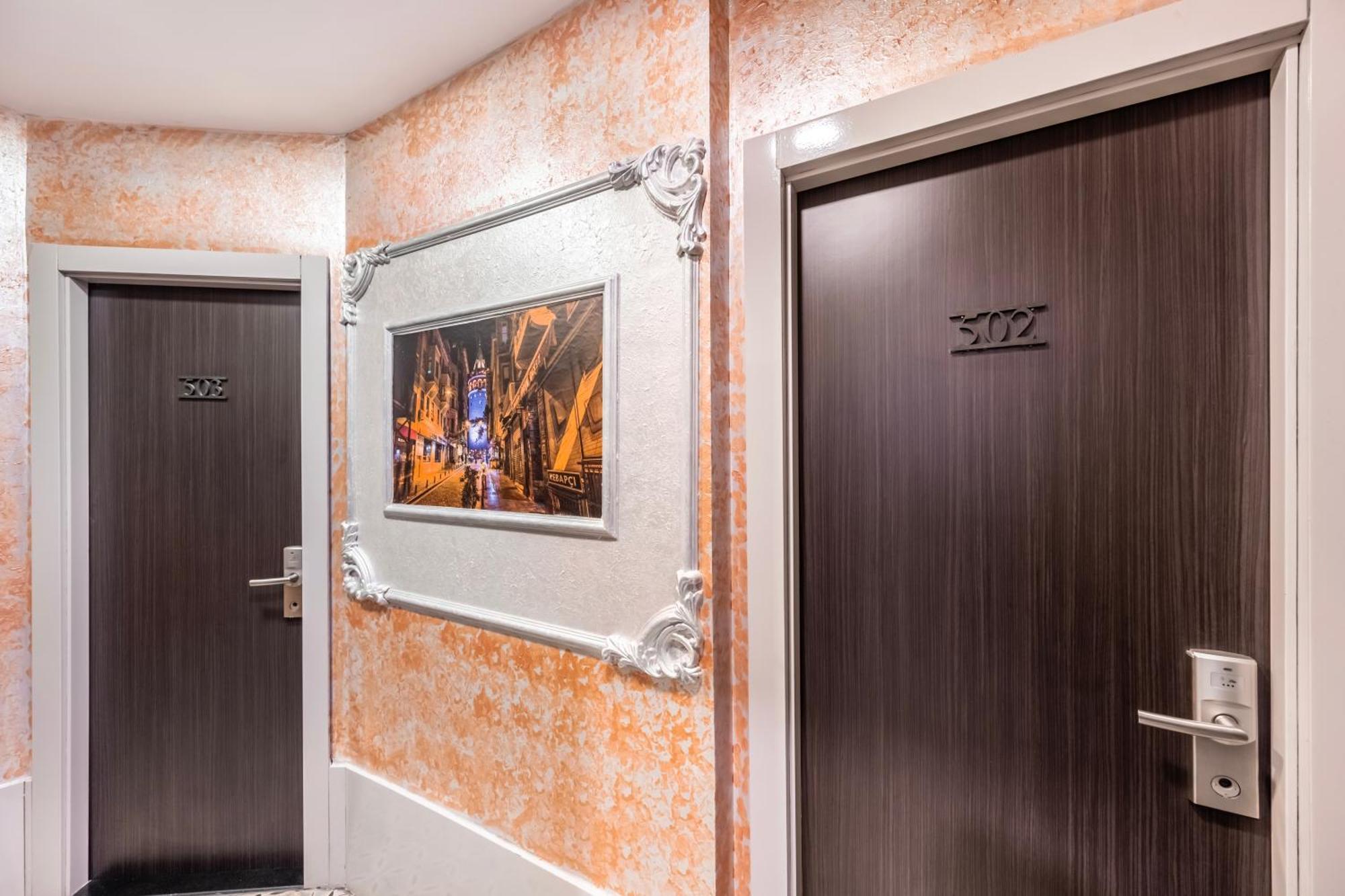 Hotel Taksim Terrace 2*