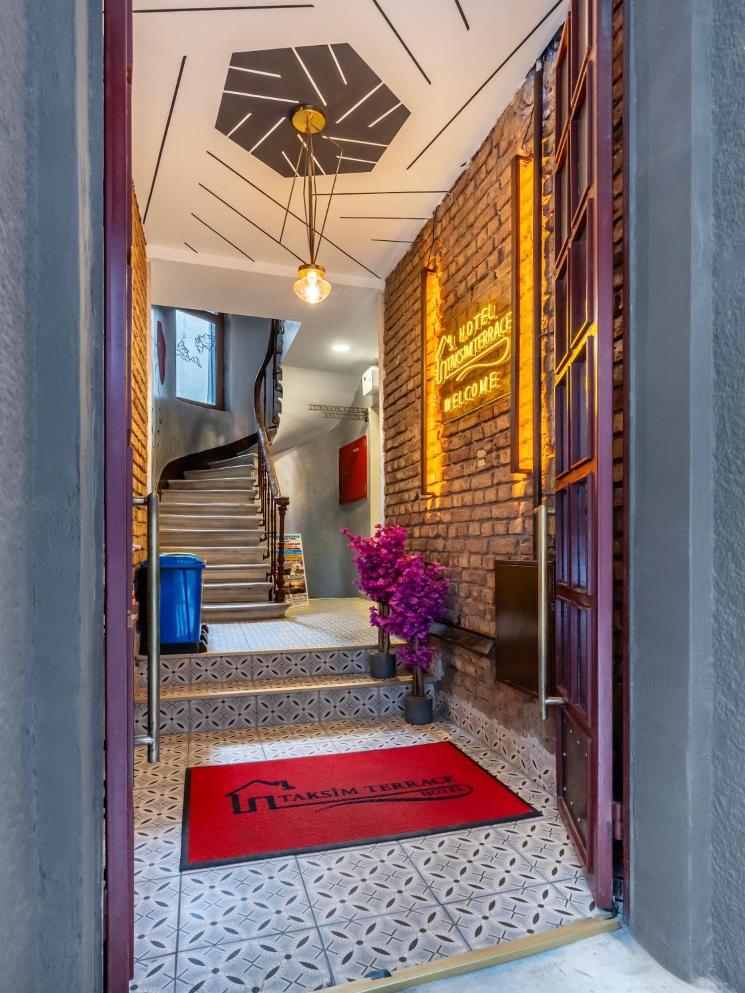 Hotel Taksim Terrace