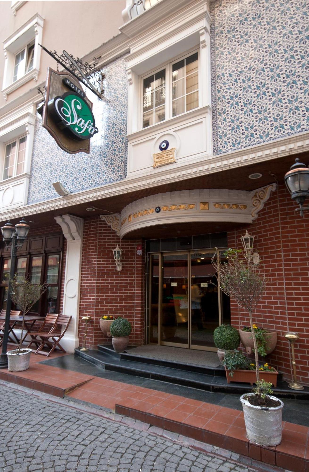 Otel Sapphire 4*