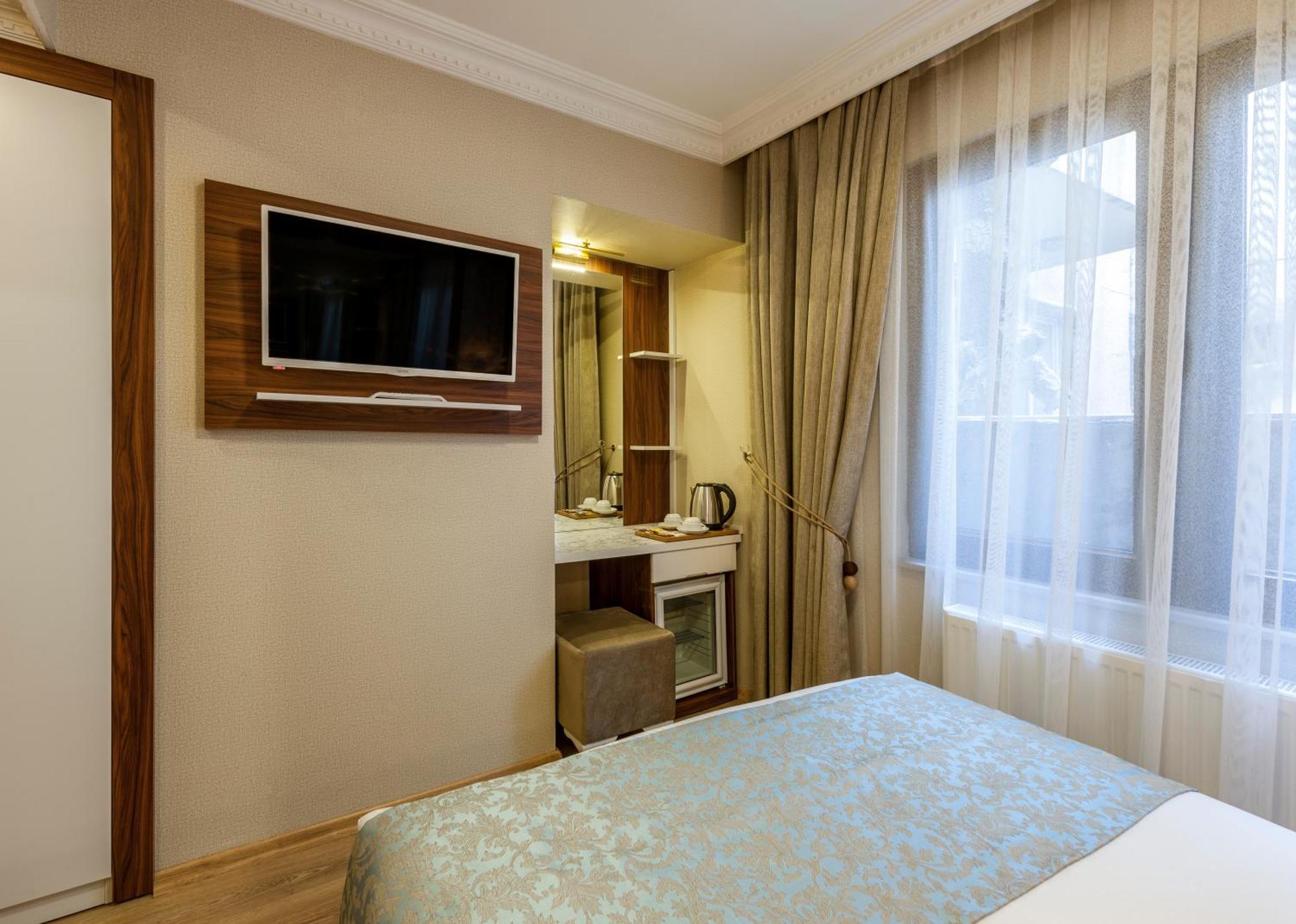 Hotel Kupeli 3*