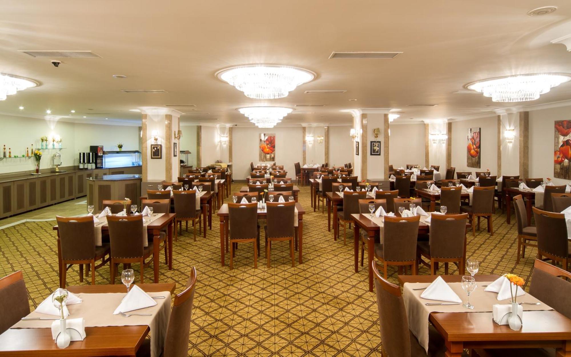Hotel The Parma Downtown 4*