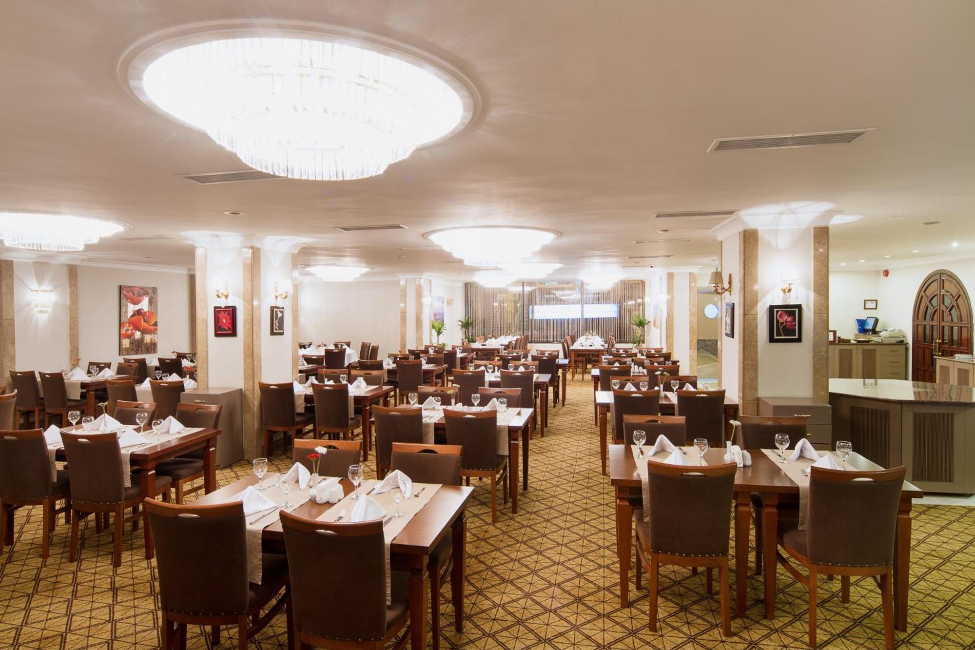 Hotel The Parma Downtown 4*