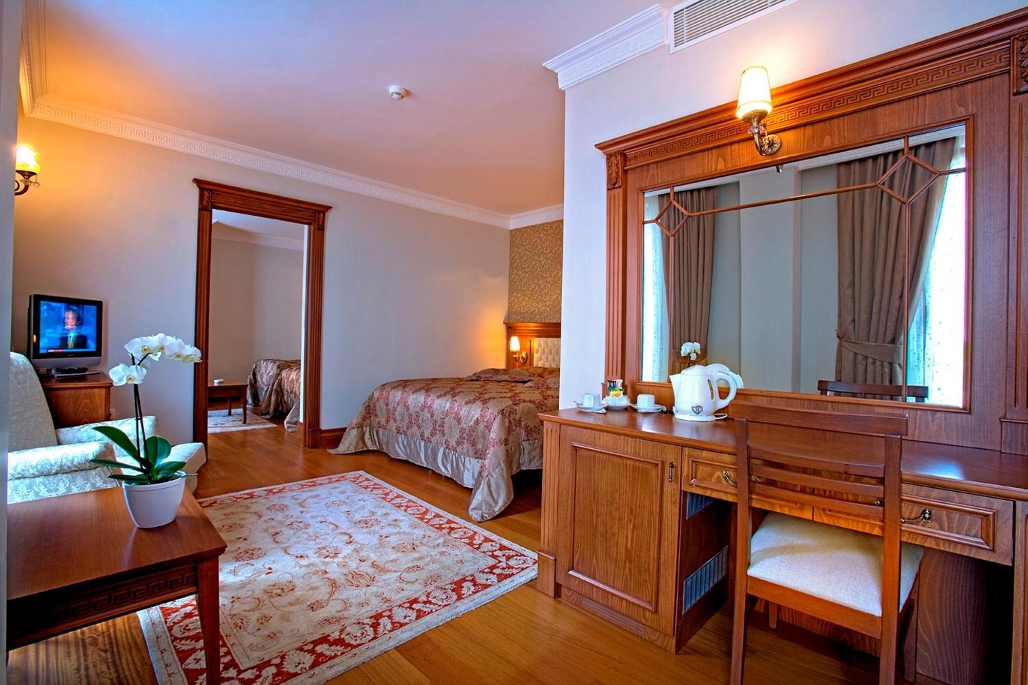 Hotel Acra - Special Category 4*