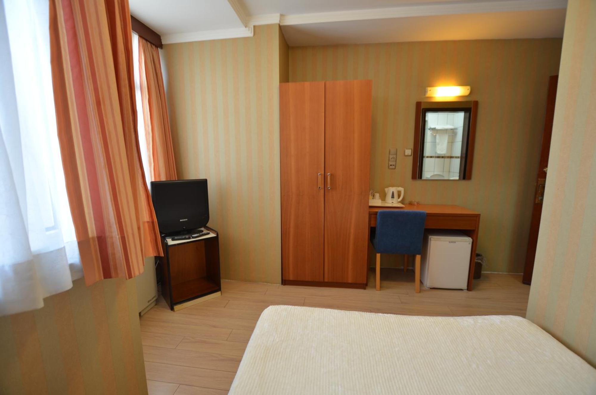 Hotel Inter
