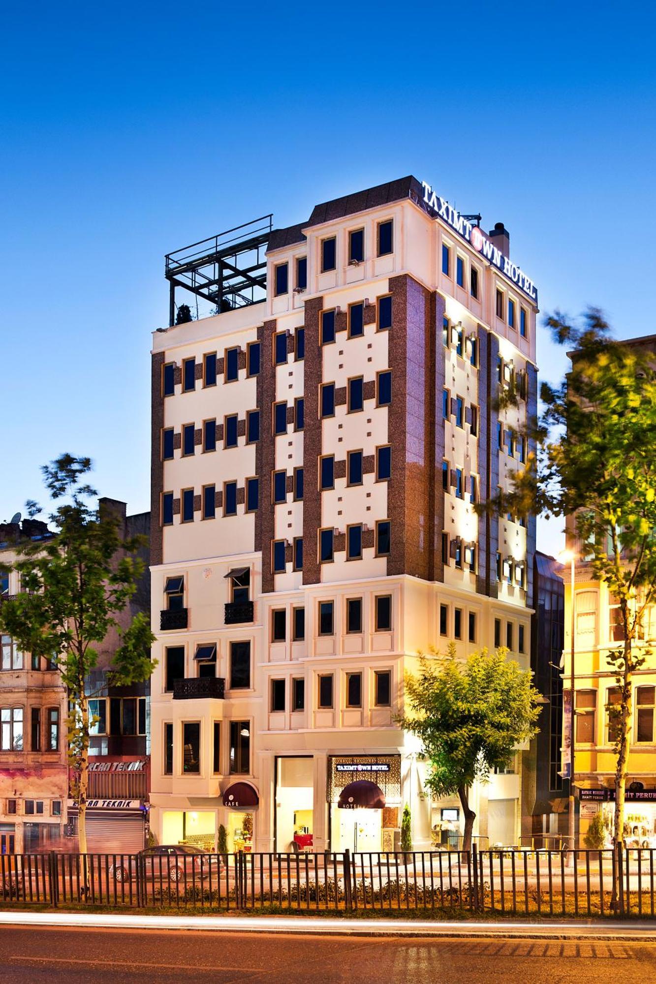 Hotel Taximtown