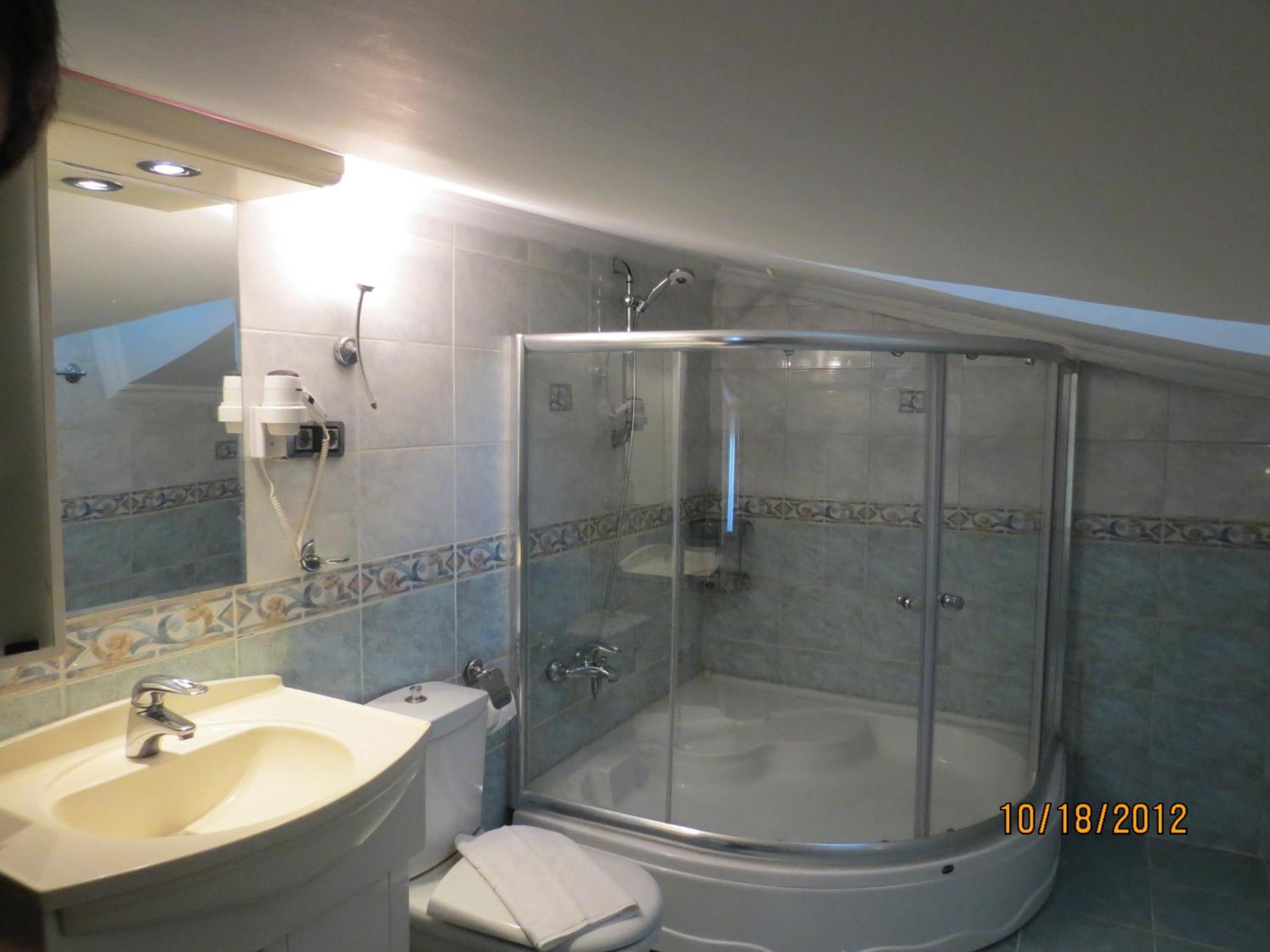 Hotel Grand Dilara
