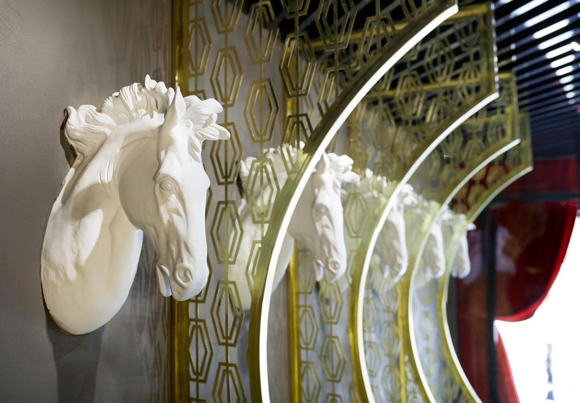 Otel Sura Design &