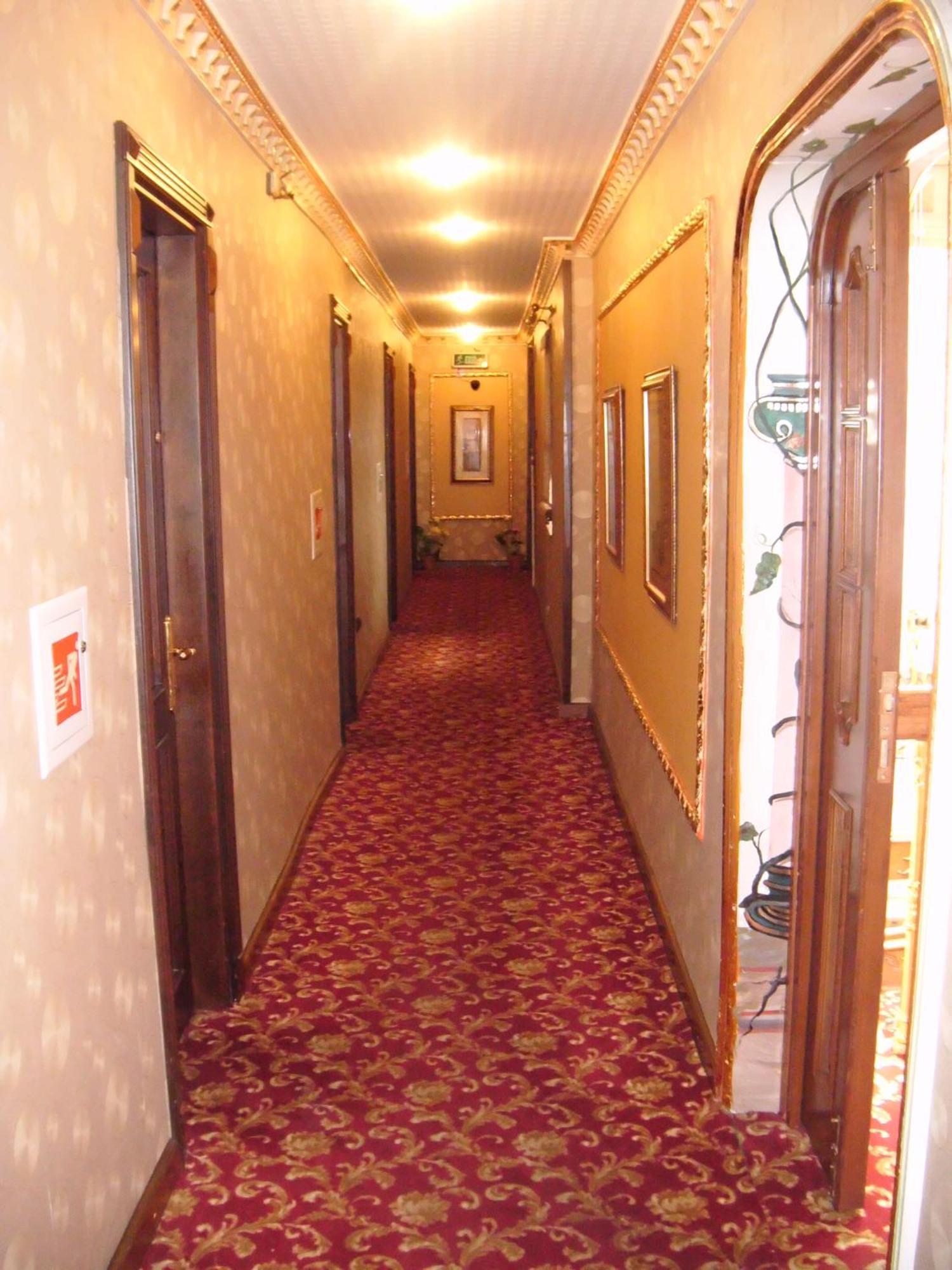 Otel Grand De Londres 4*