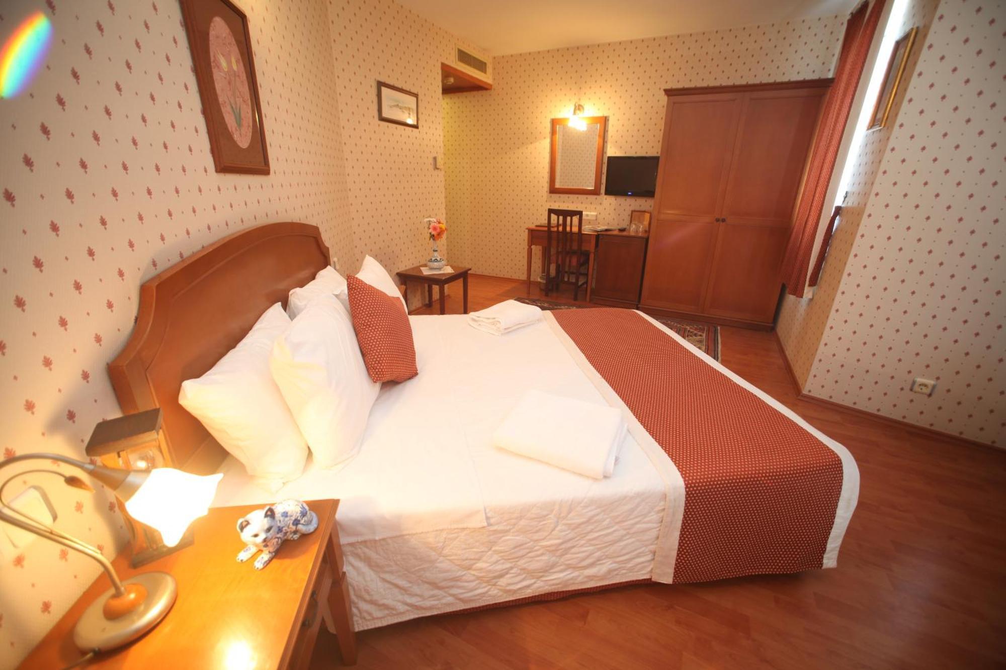 Hotel Erguvan - Special Category Istambul