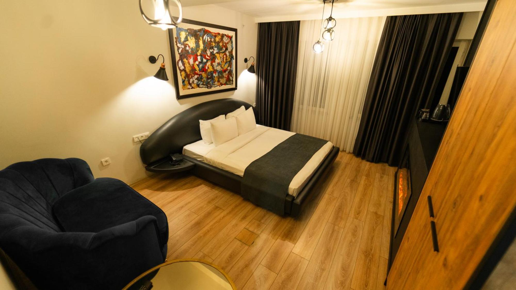 Hotel Mas Nisantasi 5*