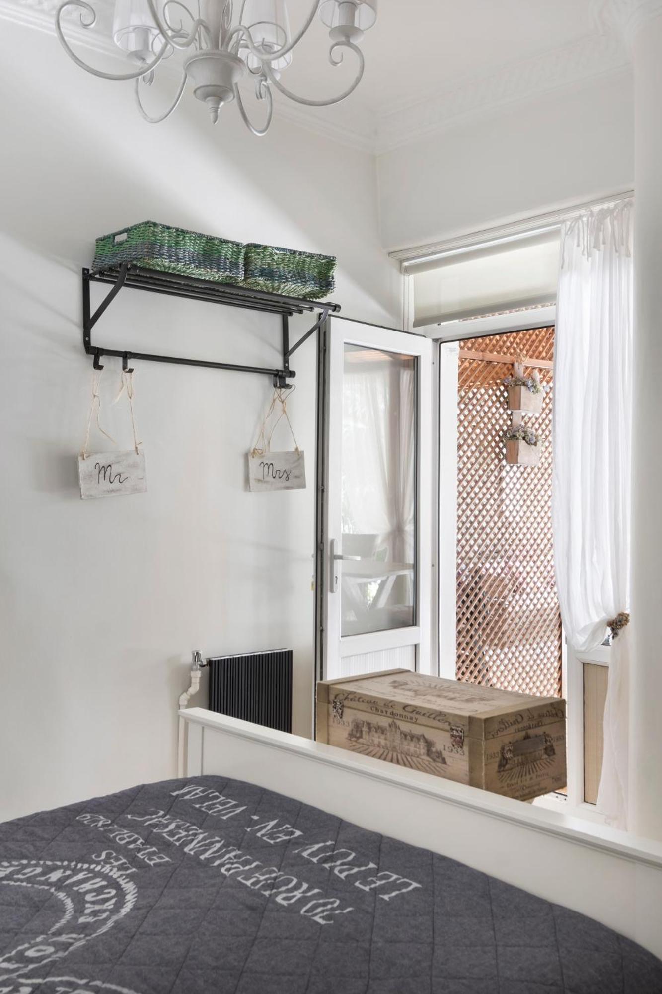 Apartment Hidden Garden Suites