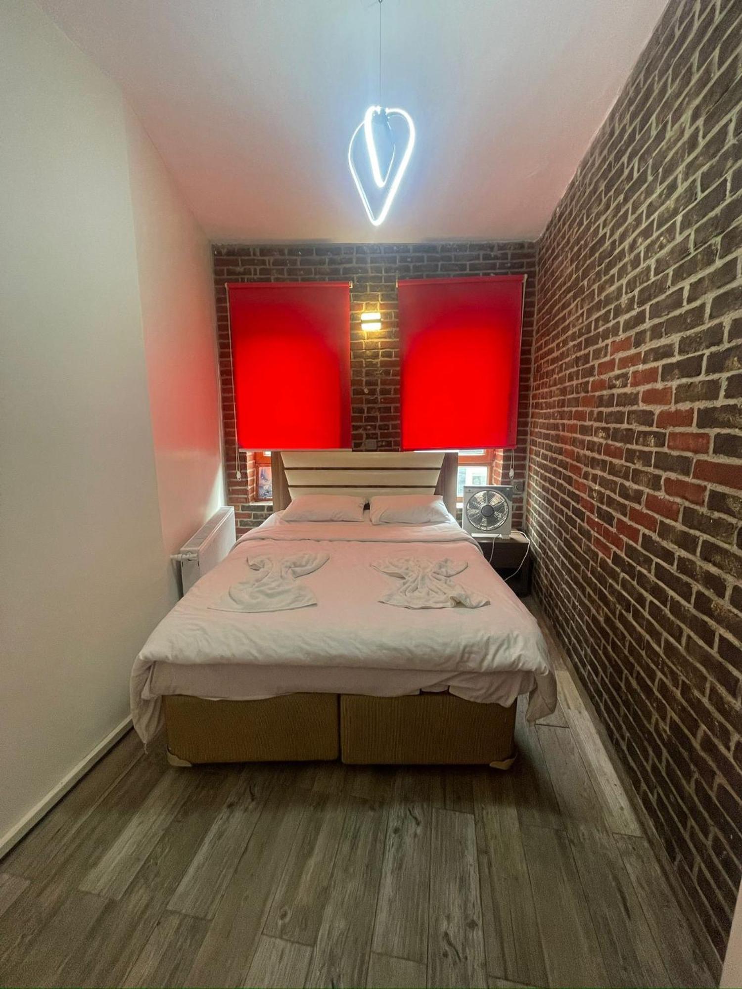 Hostel Grand Bella Vista