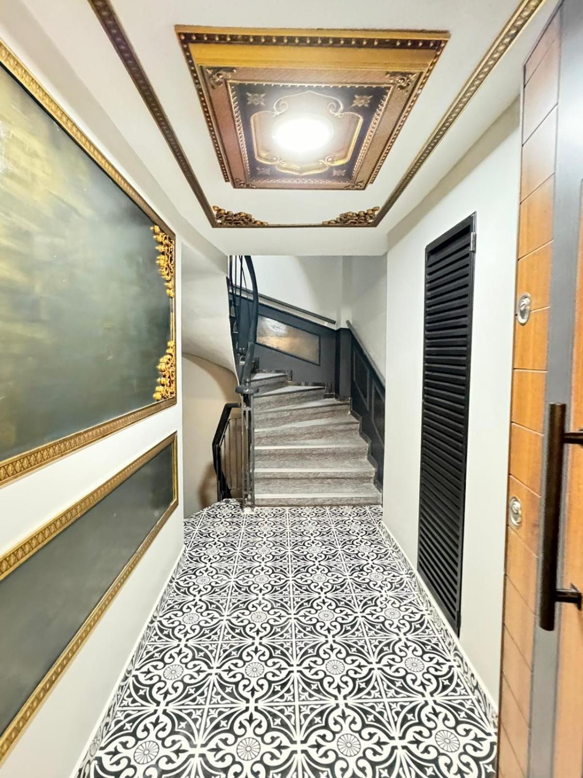 Hotel Garden House 2*