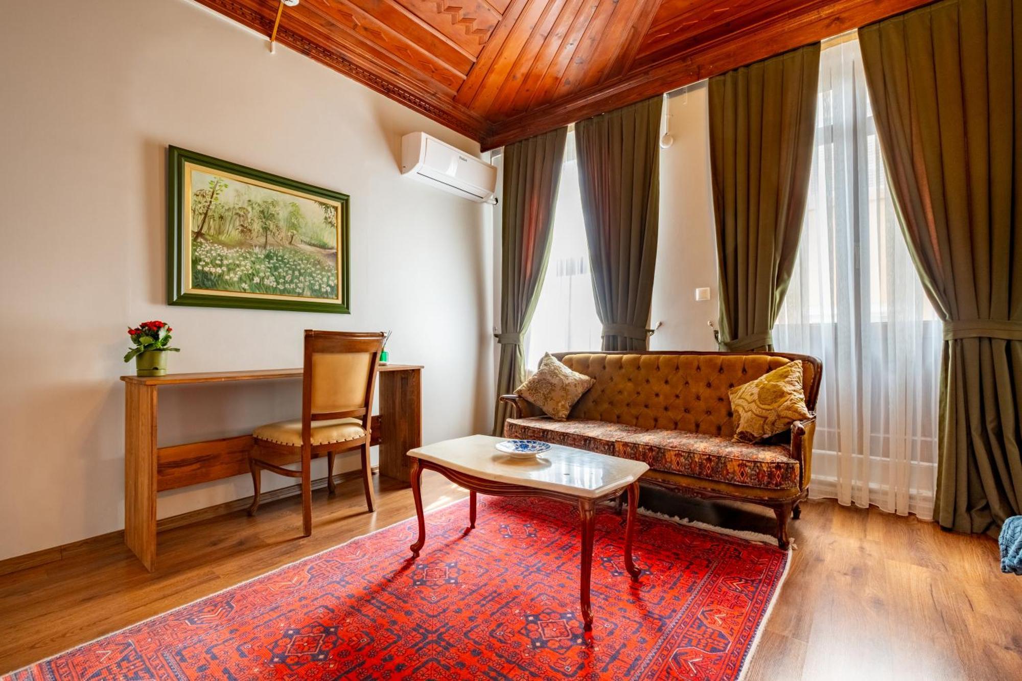 Aparthotel Nevalist