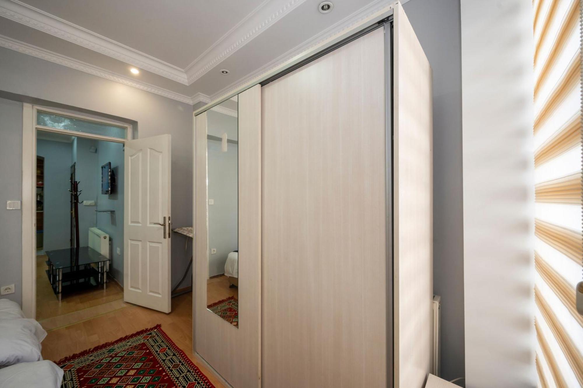 Taksim Suite-ll *