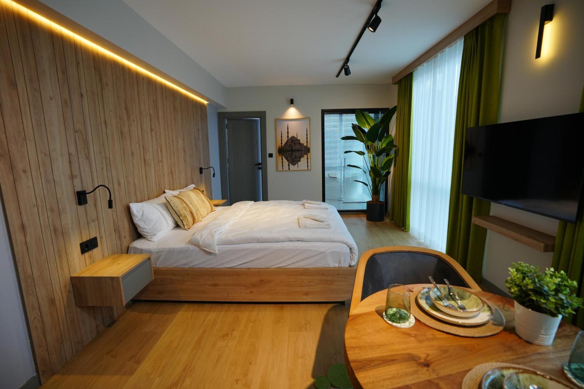 Dream House 22 * Istanbul