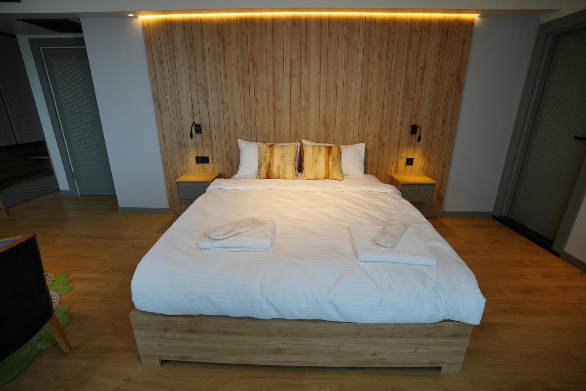 Dream House 22 Aparthotel *