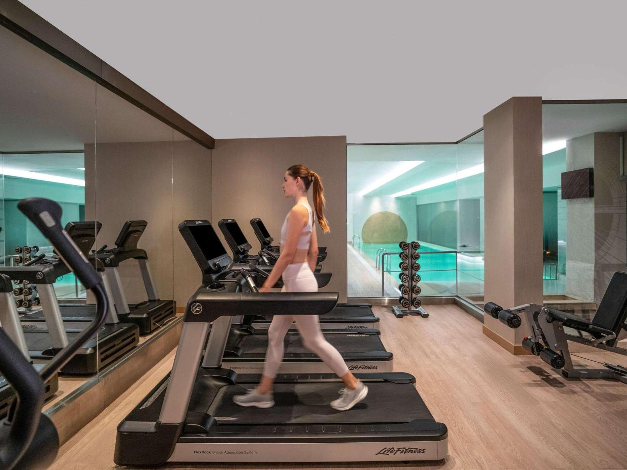 Novotel Bosphorus 5*