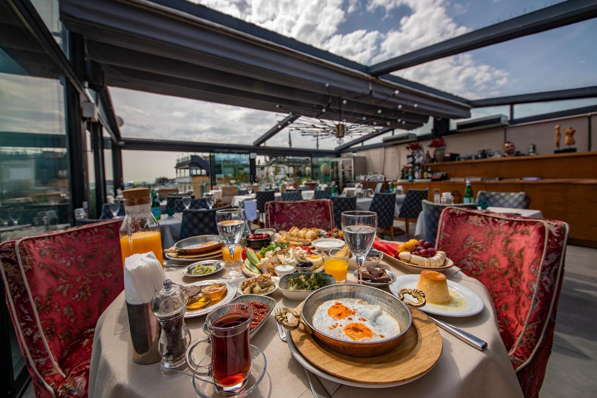 Tria Istanbul-special Category 4* İstanbul