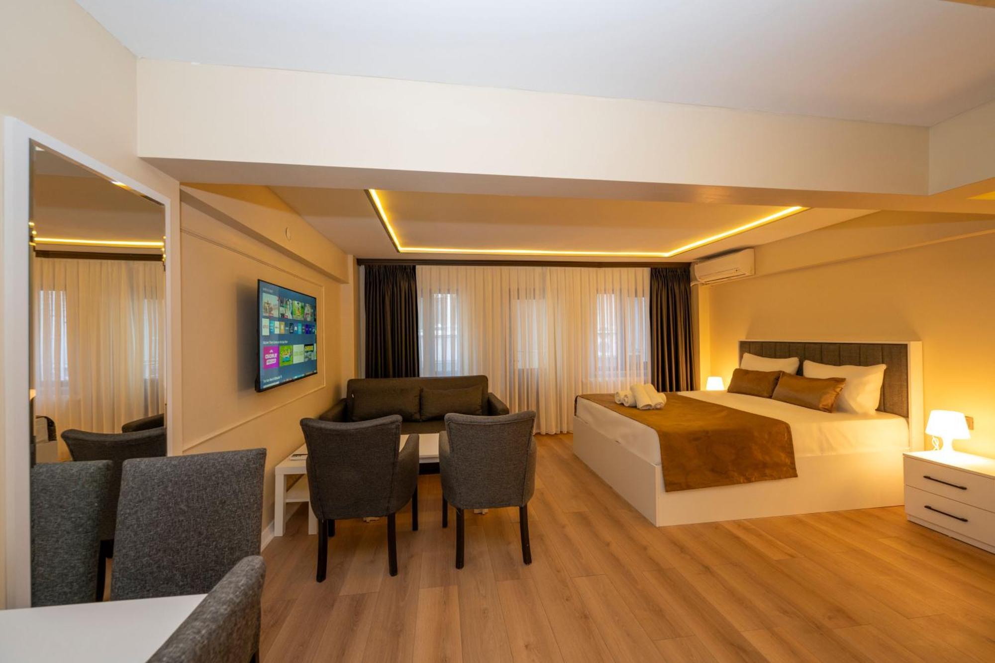 Aparthotel Aiza 2*
