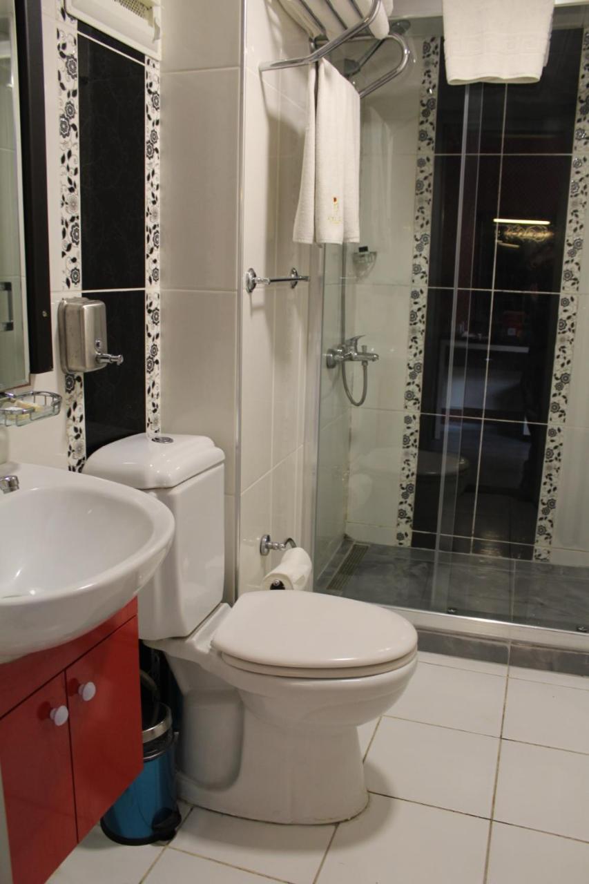 Falcon Hotel 2*