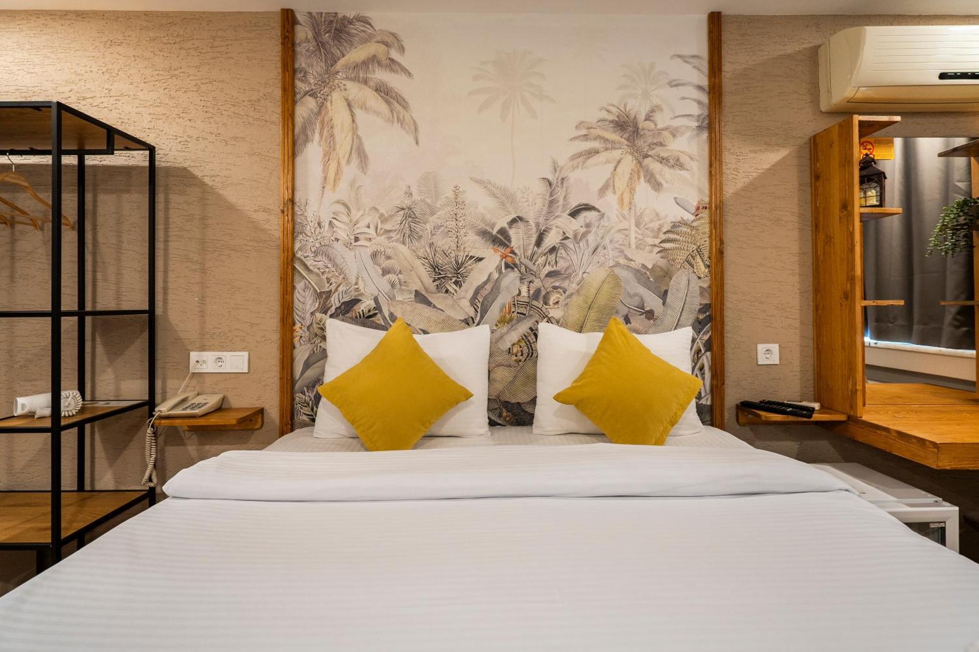 Sayeban Gold Hotel
