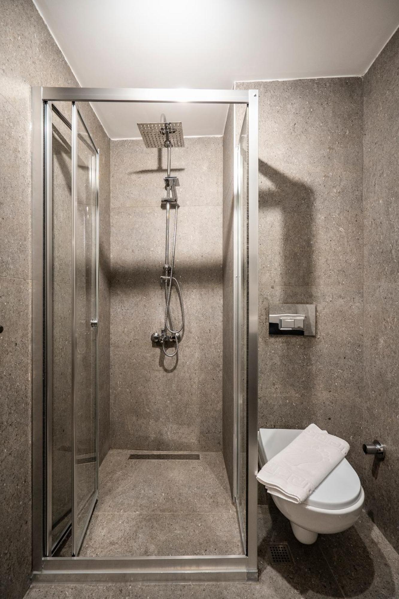 Hotel Sayeban Gold 3*
