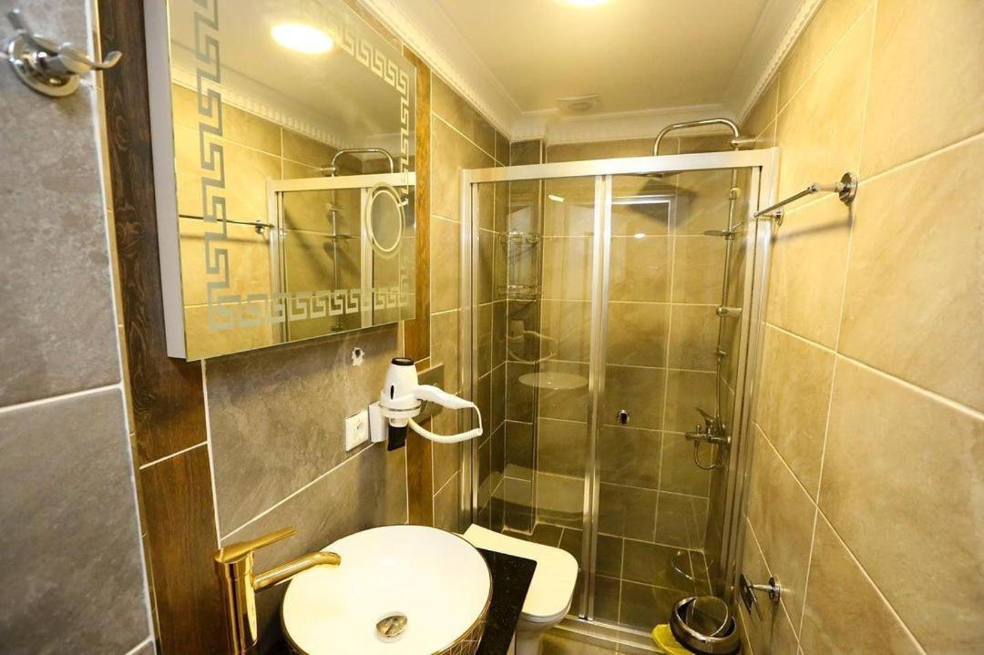 Aparthotel Grand Moon *