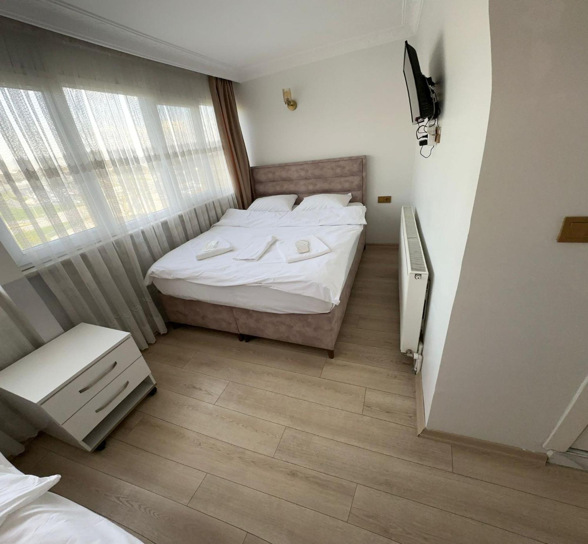 Avrasyaqueen Hotel