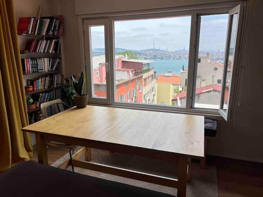 Cozy Place With Bosphorus View