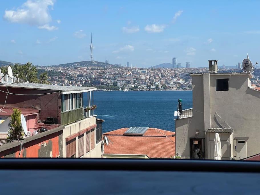Cozy Place With Bosphorus View Apartment