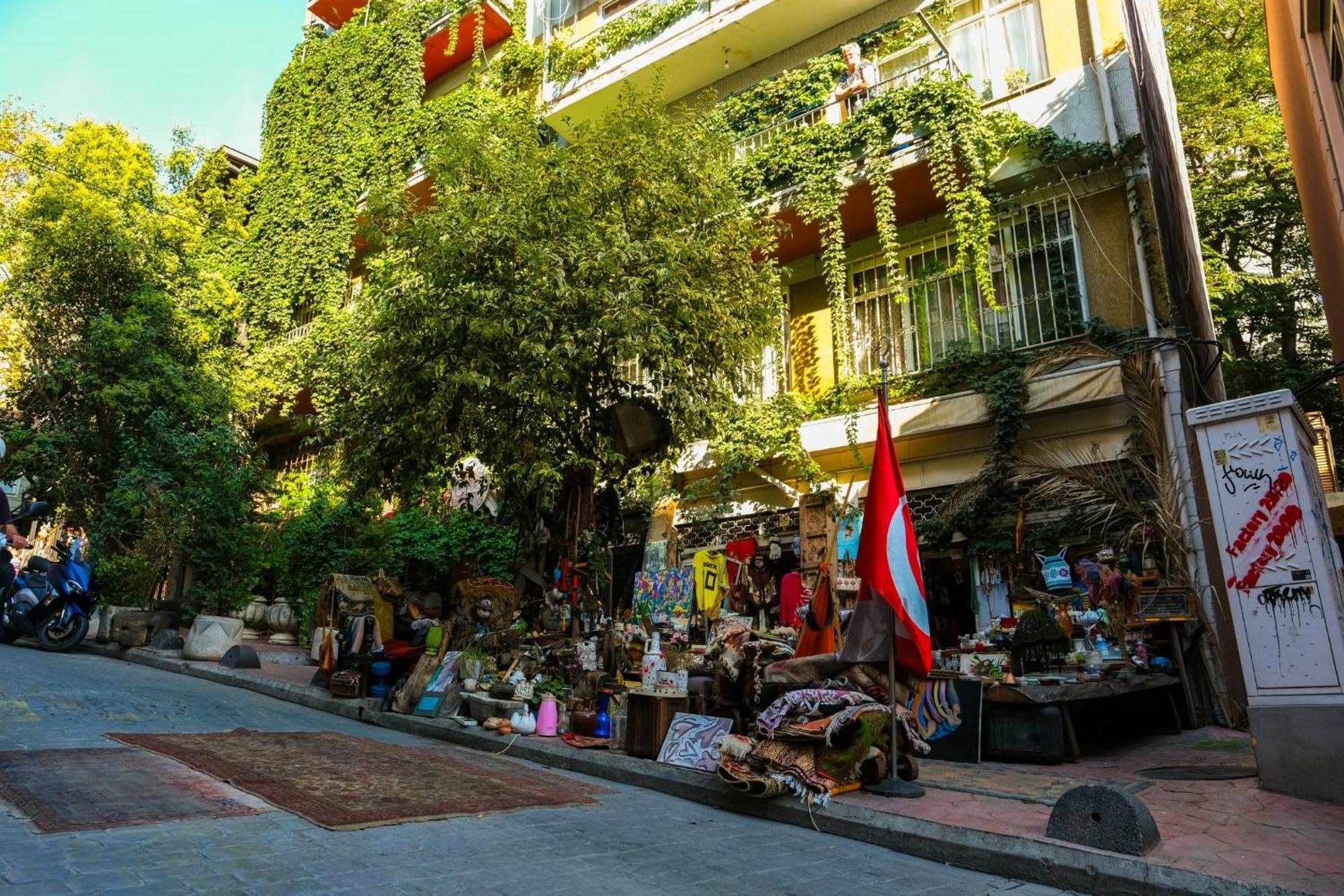 Taksim Pera House