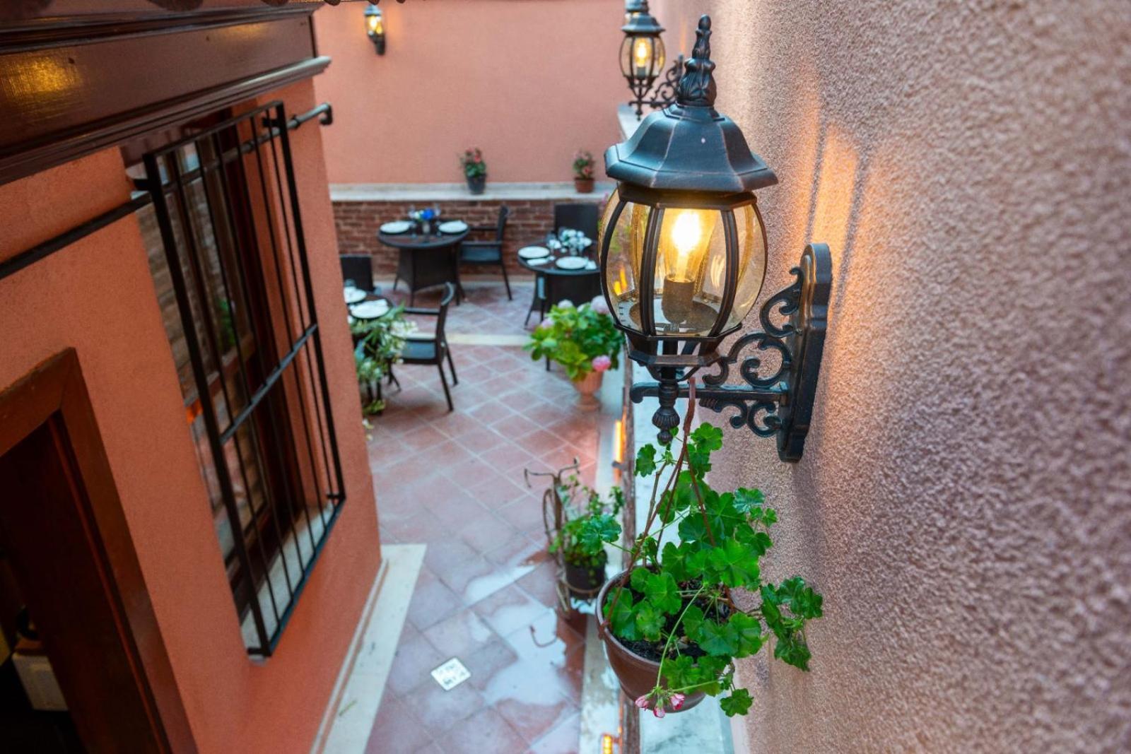 Otel Brown Mansion Oldcity *
