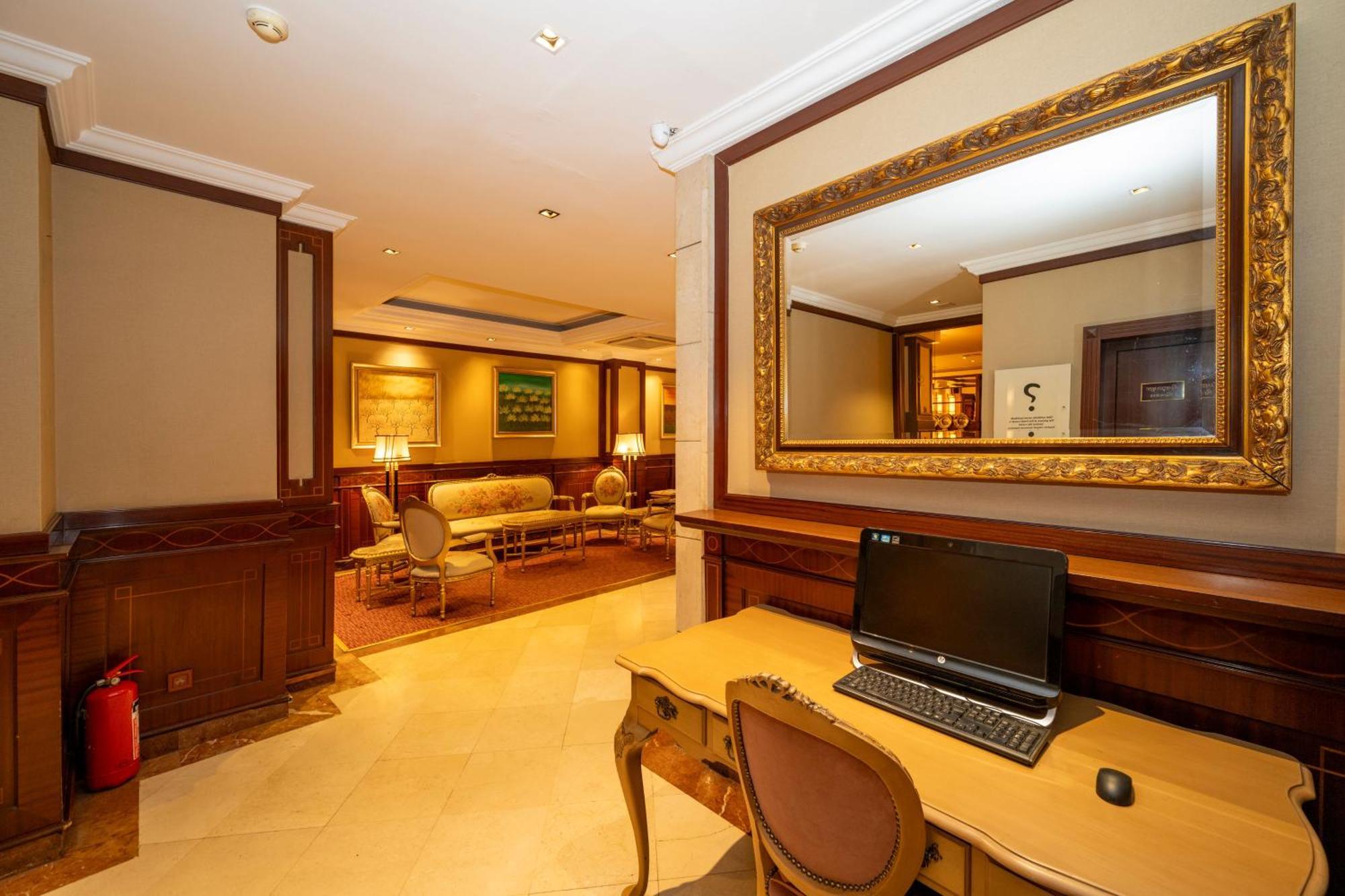 Pera Rose & Hotel 4*