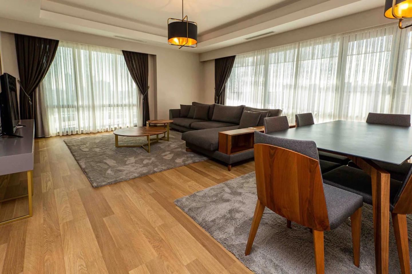 Apartment Luxurious In *