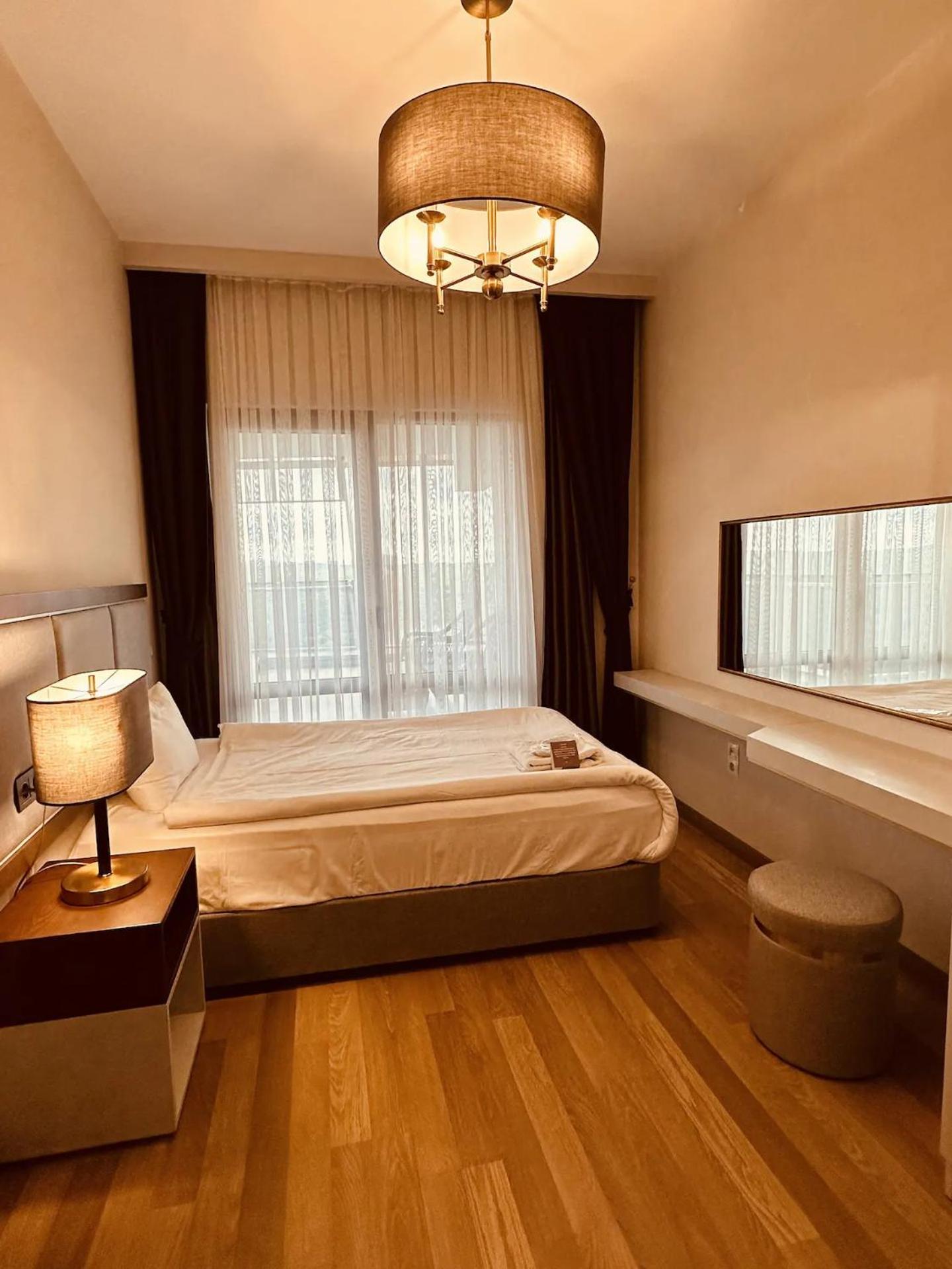 Apartment Luxurious In *